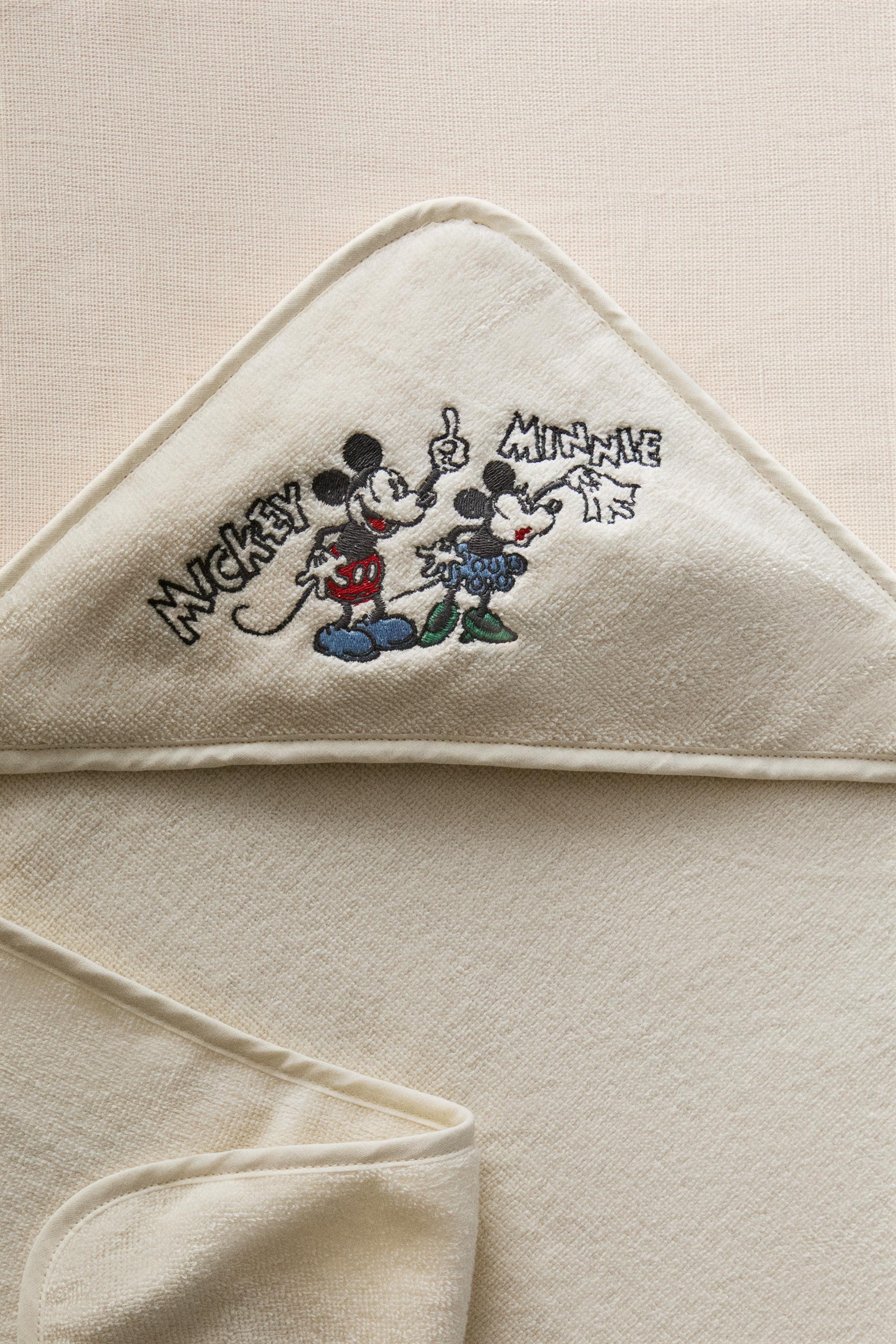 MICKEY & MINNIE ©DISNEY TERRYCLOTH HOODED BATH TOWEL